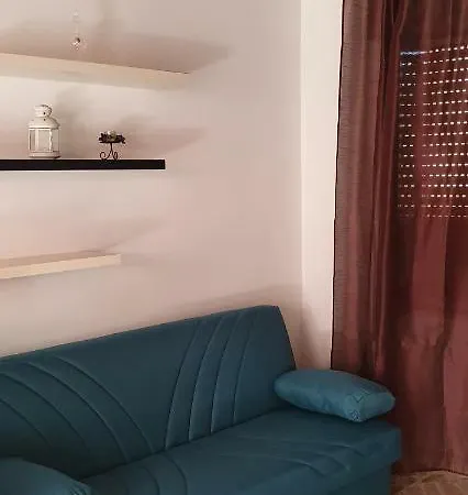 Casa Enrico * 卡斯泰尔莫拉